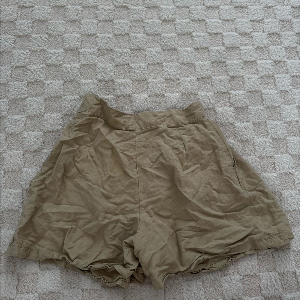 Women's Tan Shorts